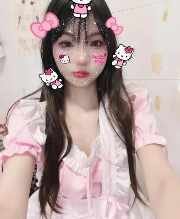 性感大奶小迷妹