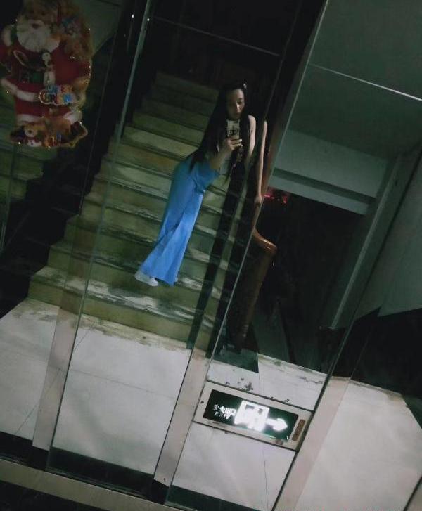 千灯镇刚来的骚货御姐