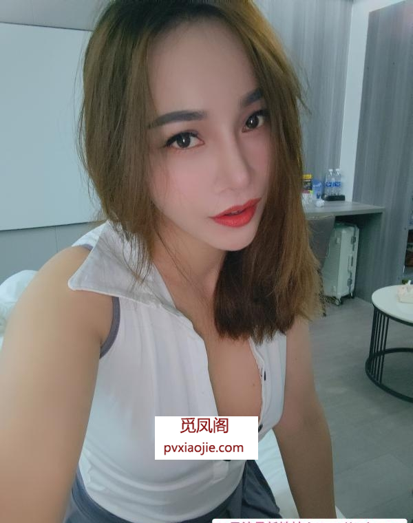 大长腿御姐型少妇