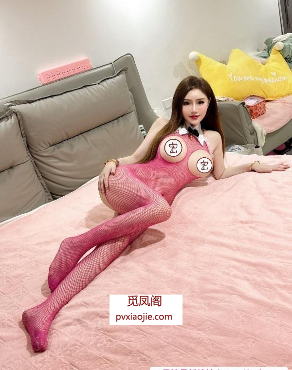 细腰翘臀水多老师