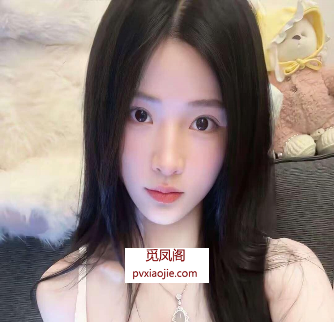 刚毕业的巨乳萝莉学生妹带楼兼职外出