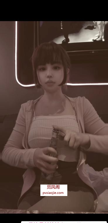 铁心桥大奶嫩妹