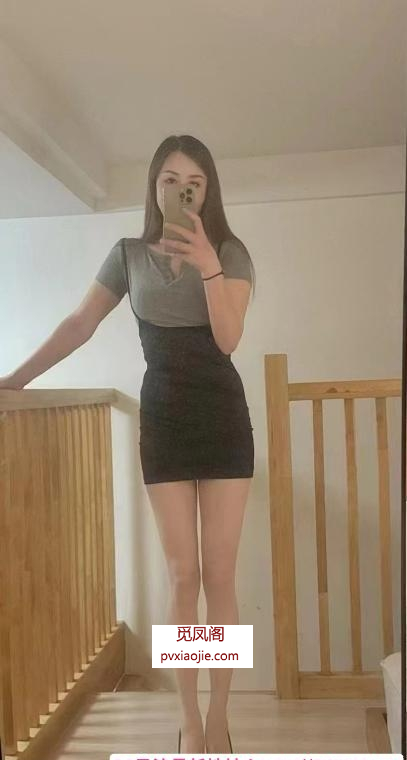 御姐感嘉佳老师