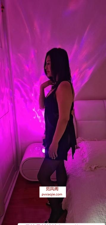 花果园奶香人妻安然