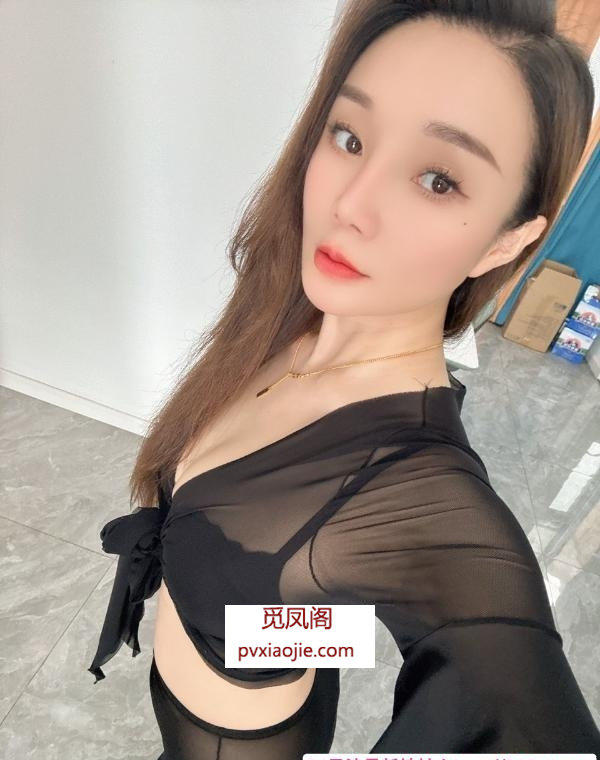 性感小蛮腰阿欣