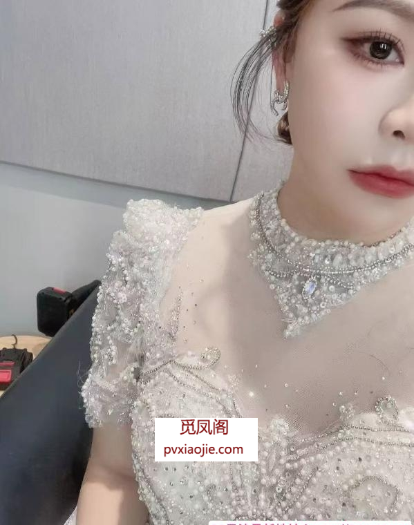 武汉江岸奶大希希