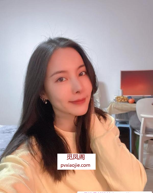 服务系朱莉姐姐