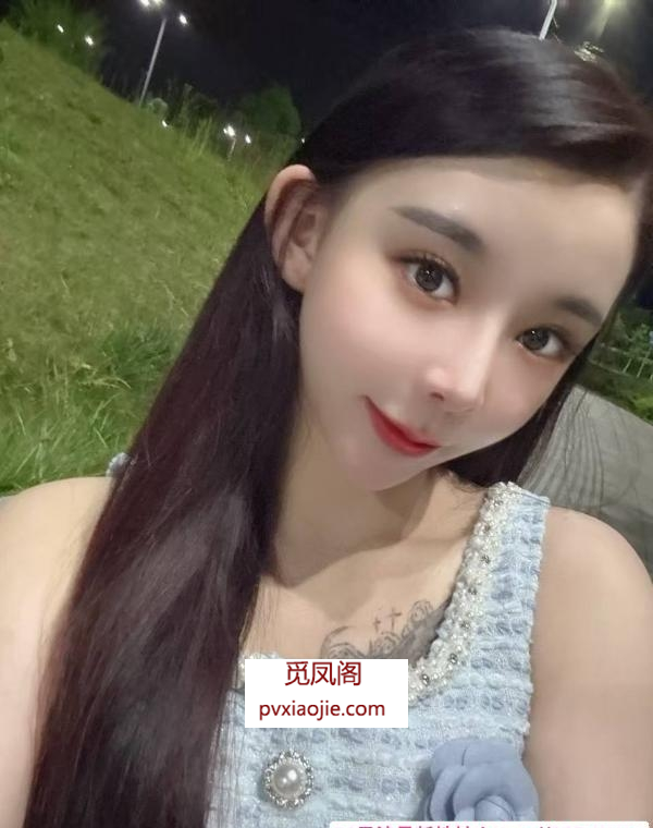 江汉女友系大长腿