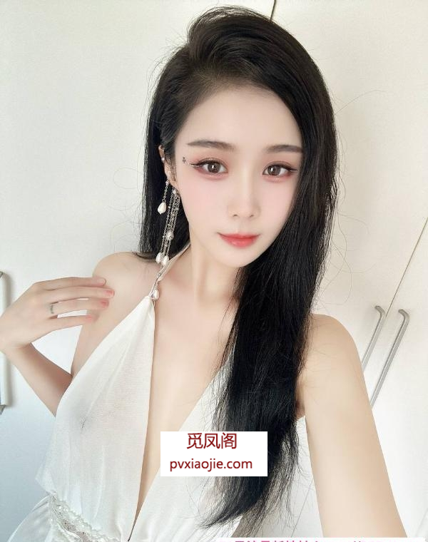 温柔型魅魔御姐老师