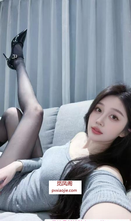 高颜值反差口爆御姐