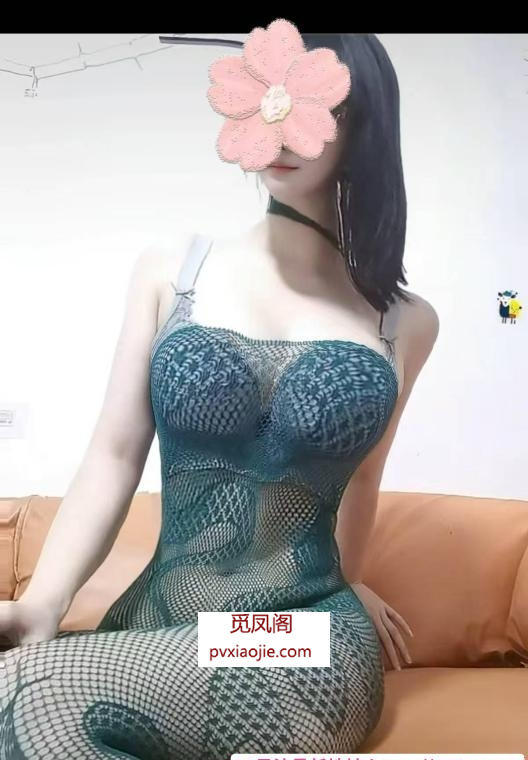 宝安性感大奶希恩