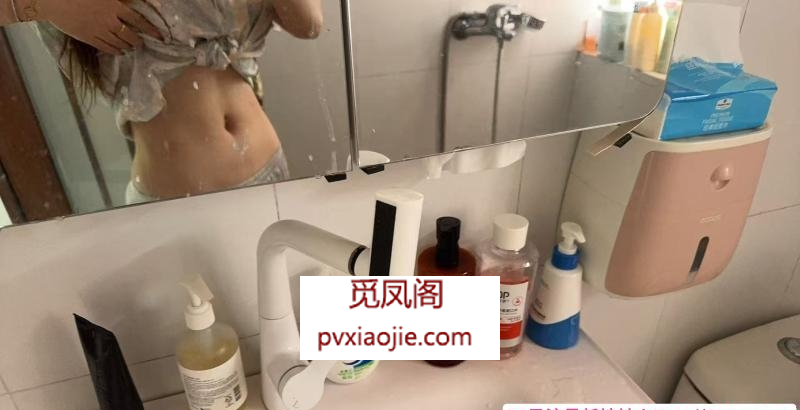 巨乳健身媛兔子