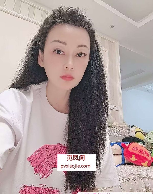 南稍门大胸霞姐姐