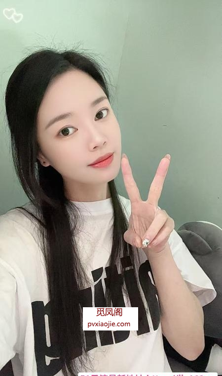 龙园肤白骚璐璐