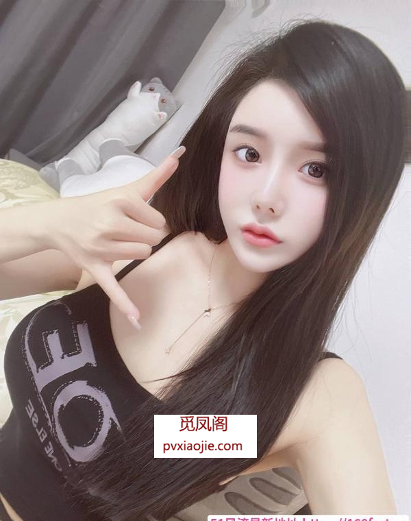 波圆臀翘颜值御姐桃子