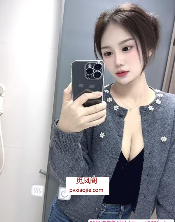 高颜值身材好口爆小姐